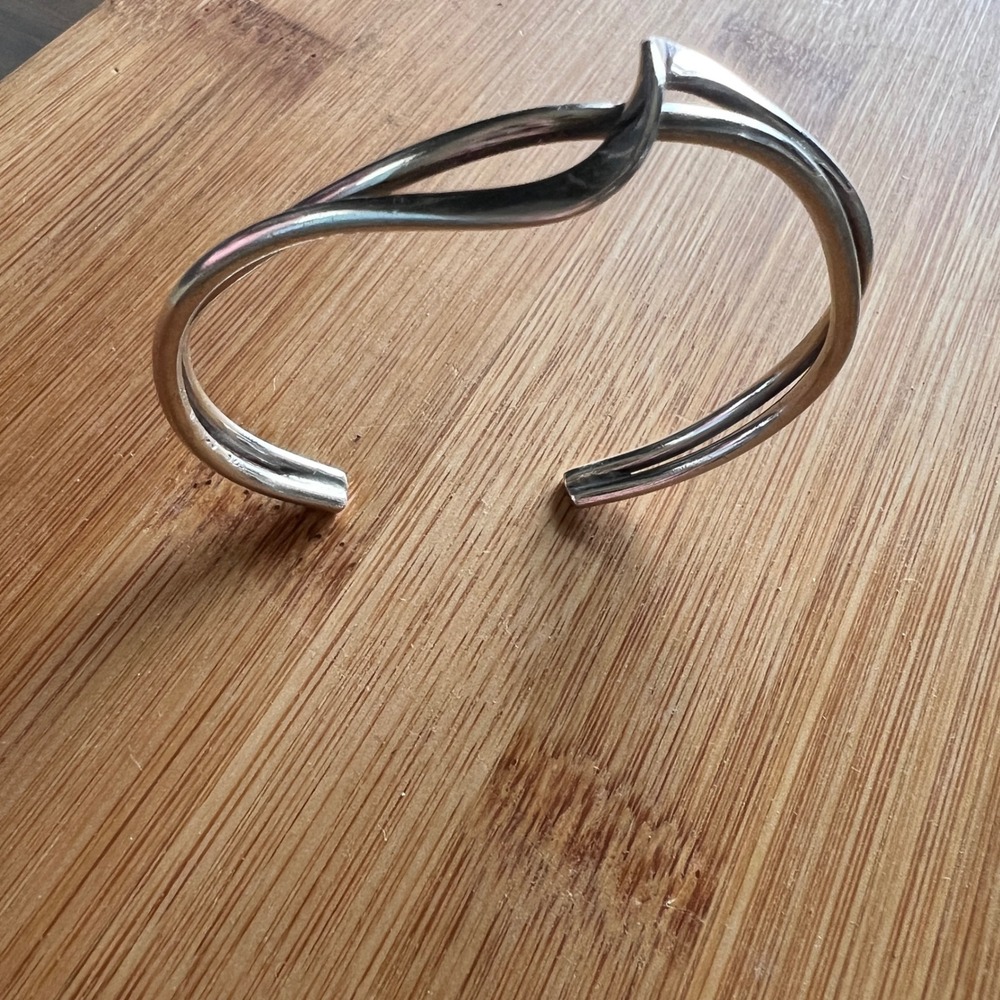Vintage Mexico 925 Sterling Silver Modernist Wave Bypass Cuff Bracelet